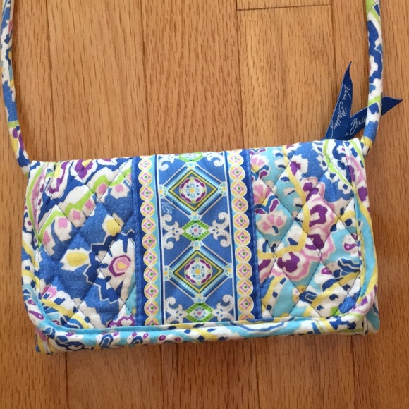 Vera Bradley purse - Picture 2 of 4